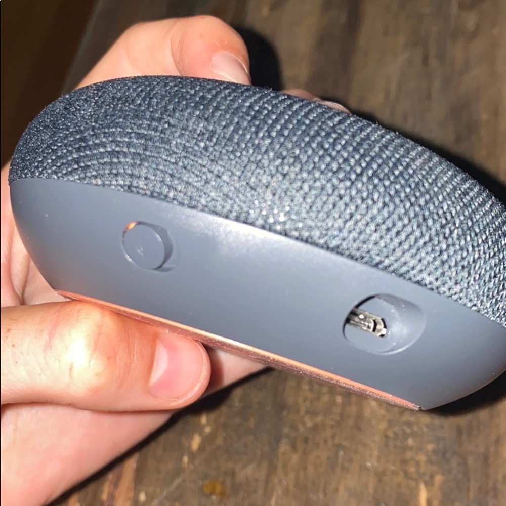 Google Home - Picture 2 of 4